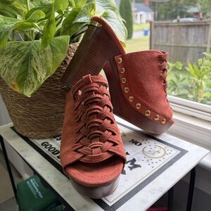 Michael Kors Womens Coral Suede Woven Studded Platform Clog Mule Heel Sz 8 38.5